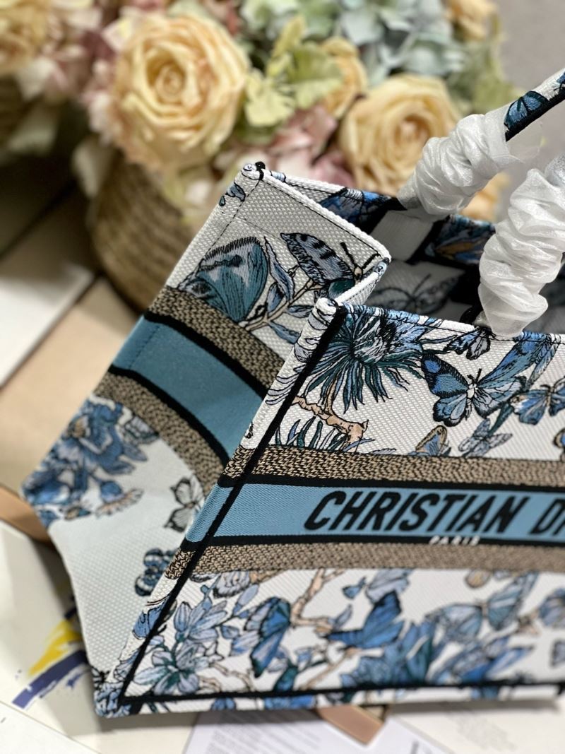 Christian Dior Shopping Bags